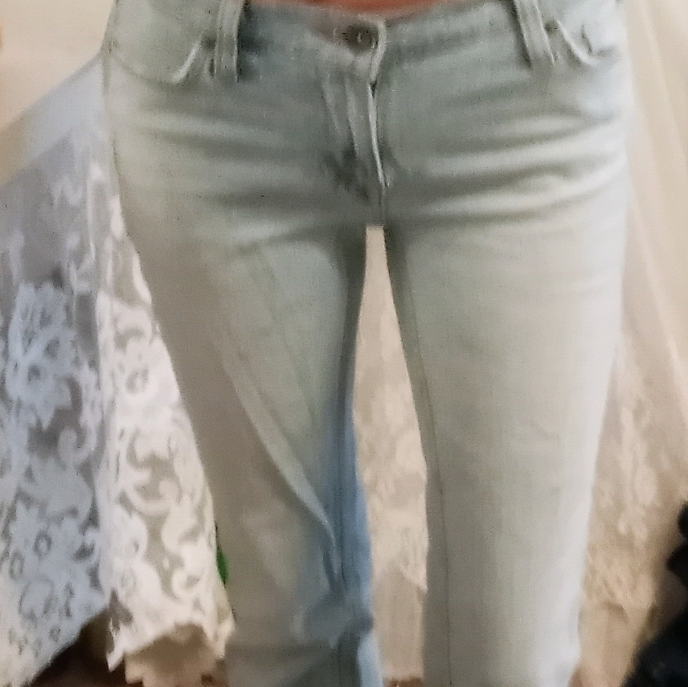 Blue jeans - Picture 3 of 9